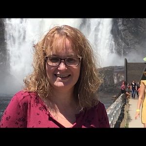 Meet your Posher, Sandra